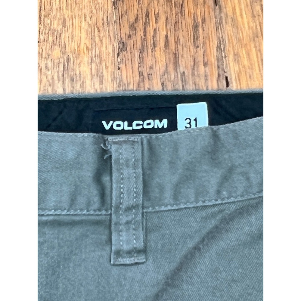 Volcom Shorts -‎ Men's Vmonty - Chinos 22" Stretch - 31 Waist - Picture 3 of 5